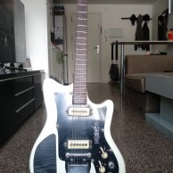 Guitarra eléctrica vintage Hopf (año 1963)